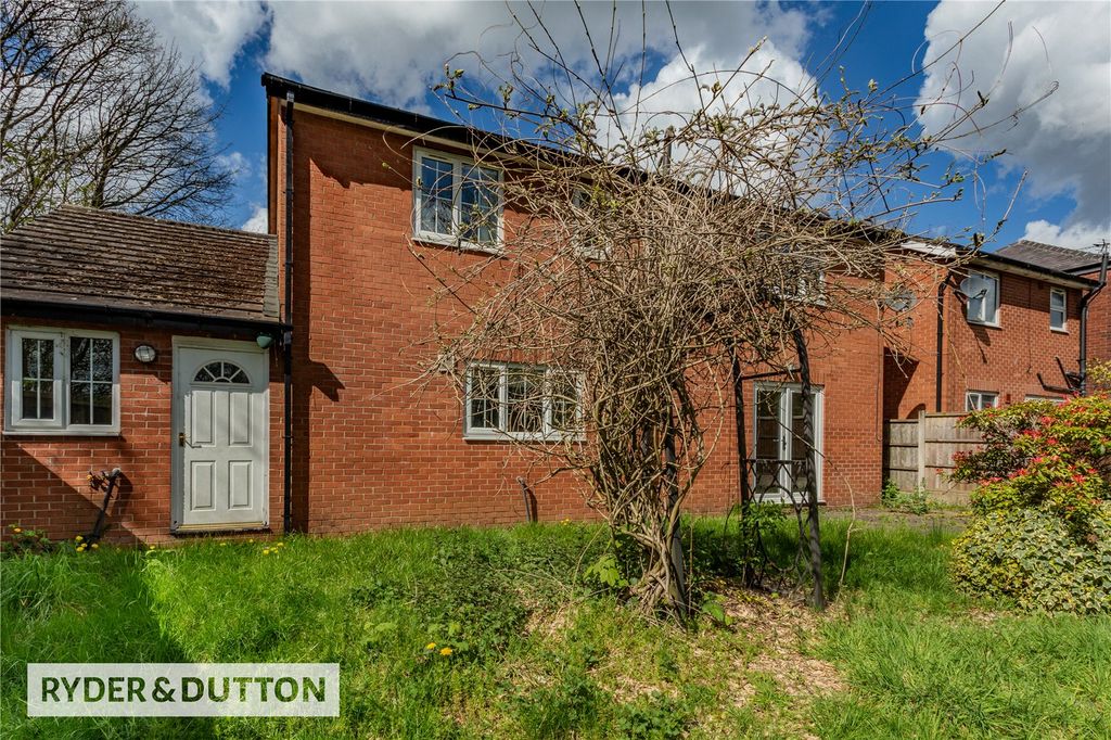 Property photo 2 of 32 Picture No. 26