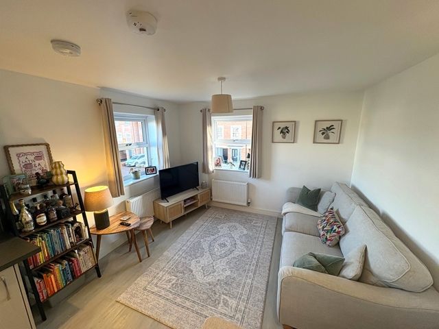 Property photo 3 of 7