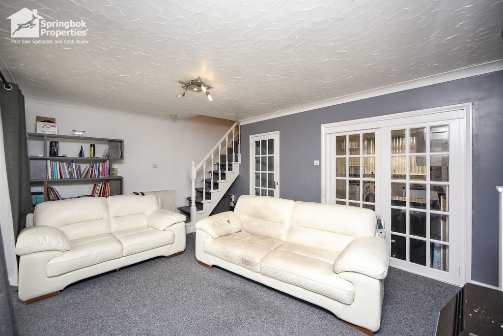 Property photo 2 of 12 Image 1