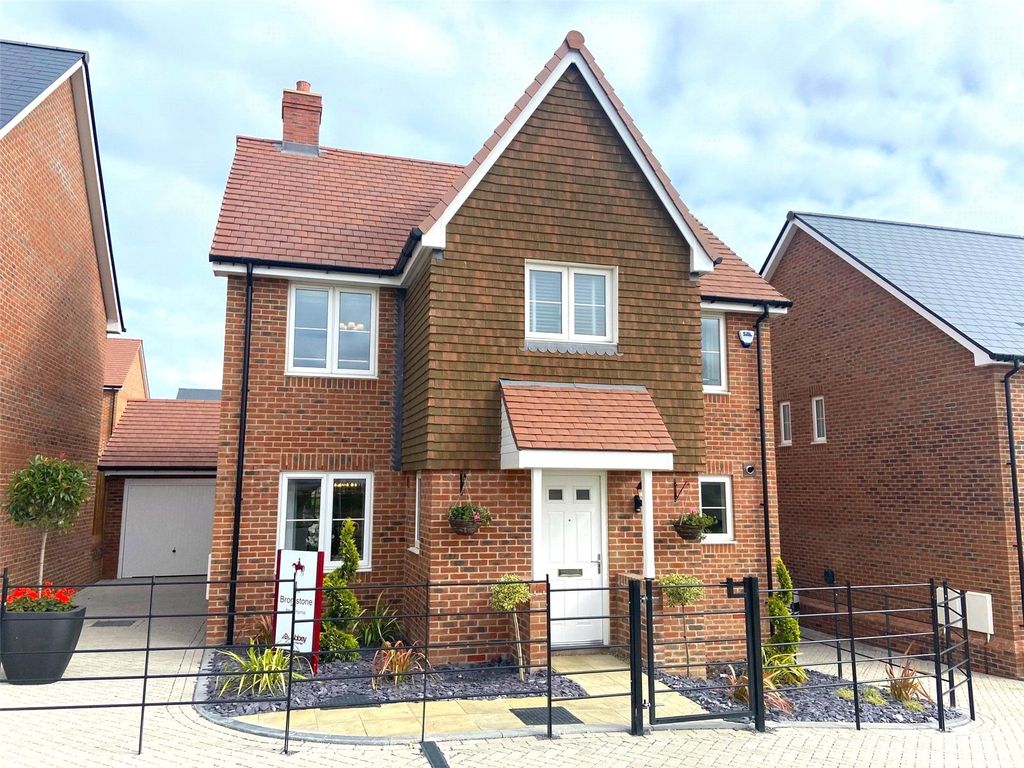 Property photo 1 of 10 The Bromstone