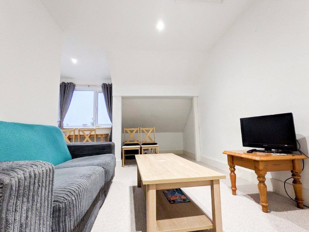 Property photo 2 of 4 Picture No. 04