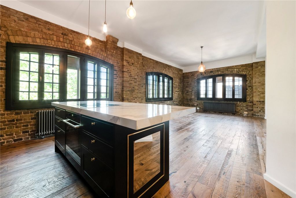 Property photo 1 of 17 Picture No. 37