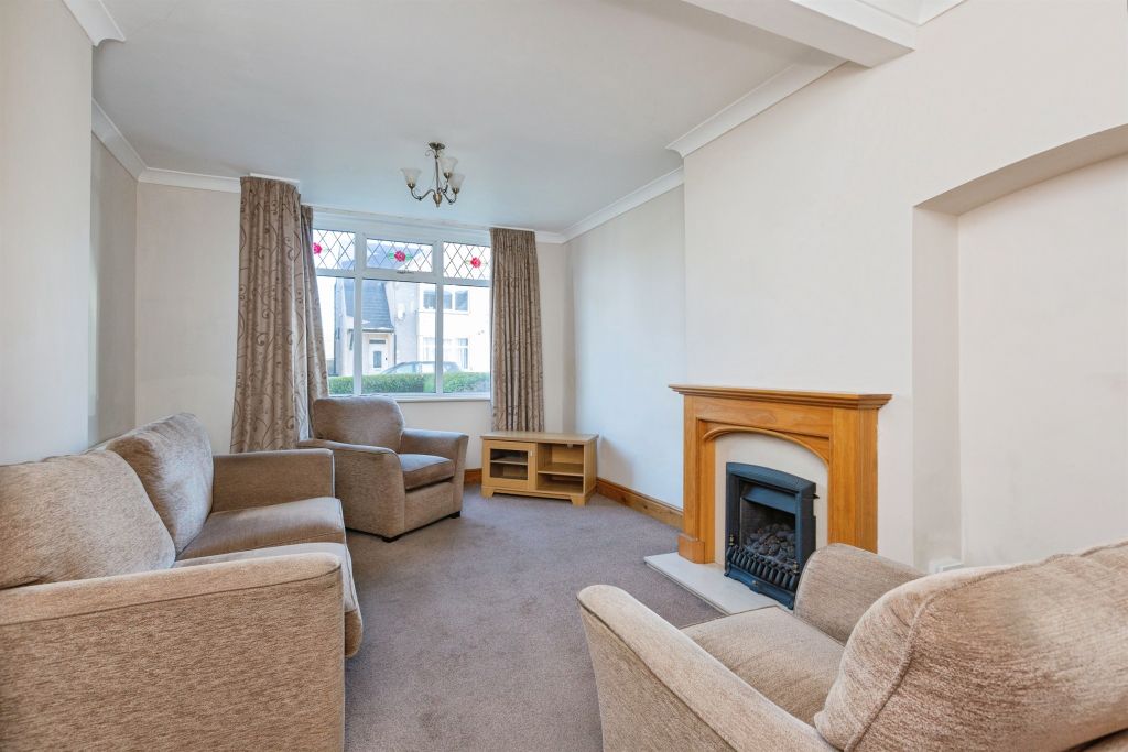 Property photo 2 of 19