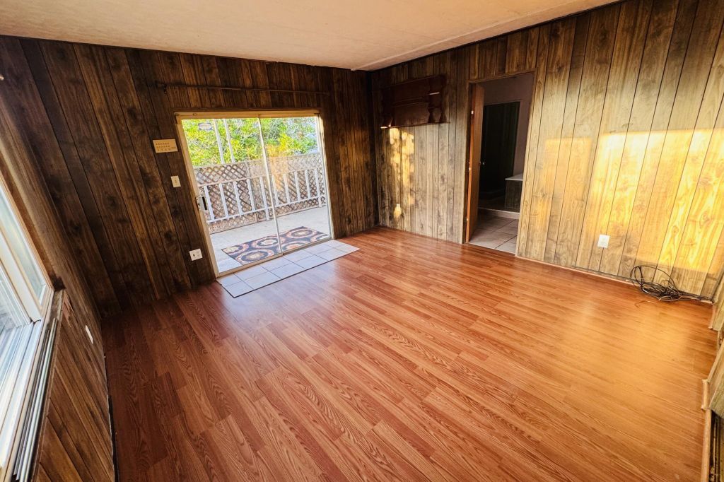 Property photo 2 of 6 <Alttext/>