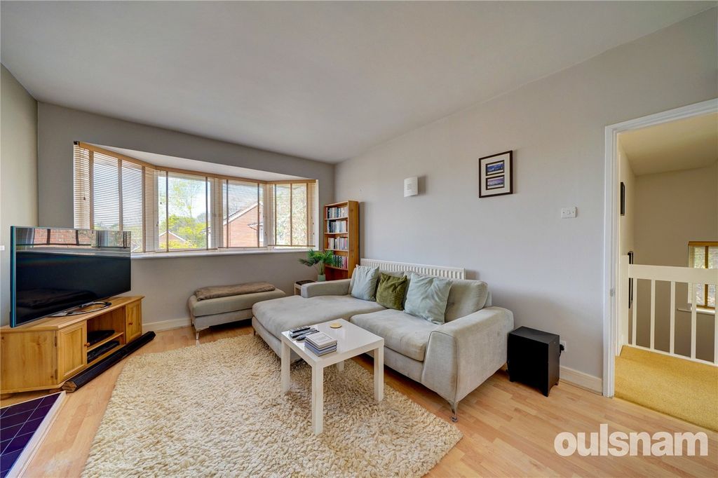 Property photo 3 of 16 Picture No. 14