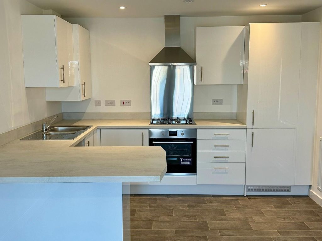 Property photo 3 of 8 1.Jpg