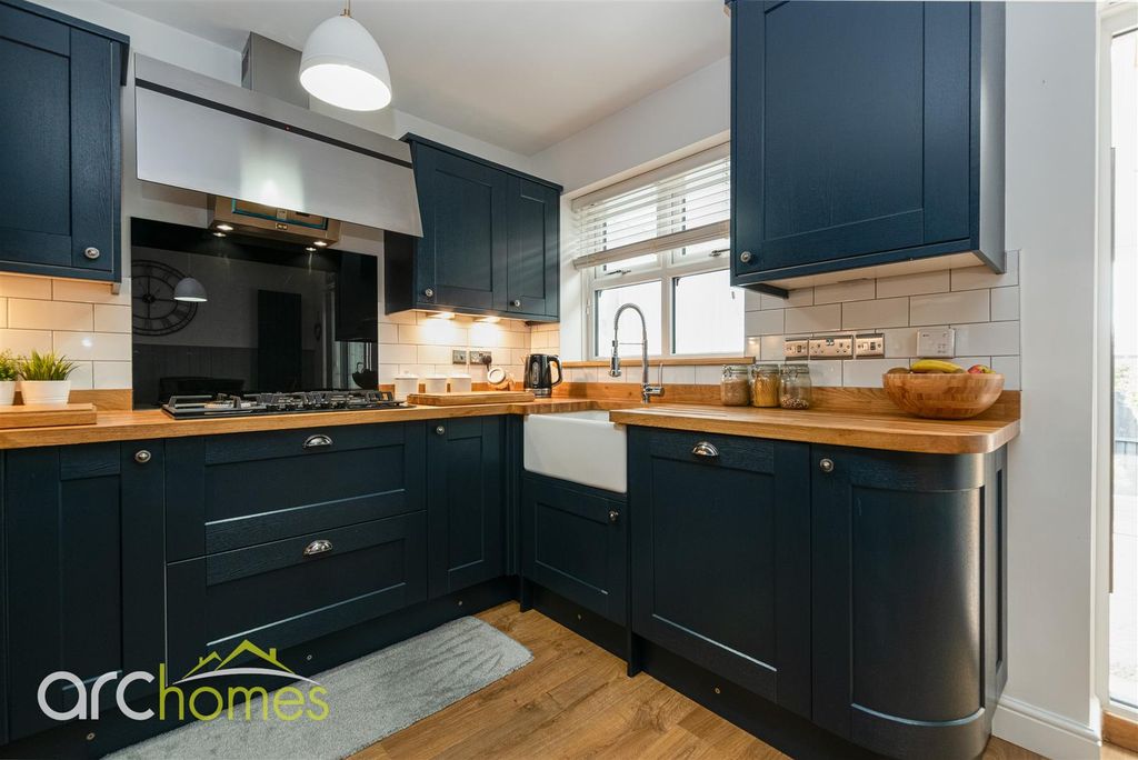 Property photo 3 of 45 Templeton-18.Jpg