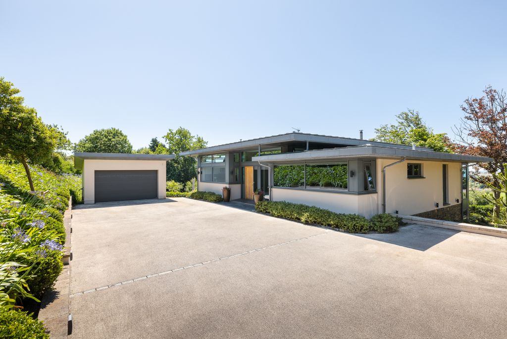 Additional image 5 of 5 bed detached house for saleRue Des Eturs, Castel, Guernsey GY5