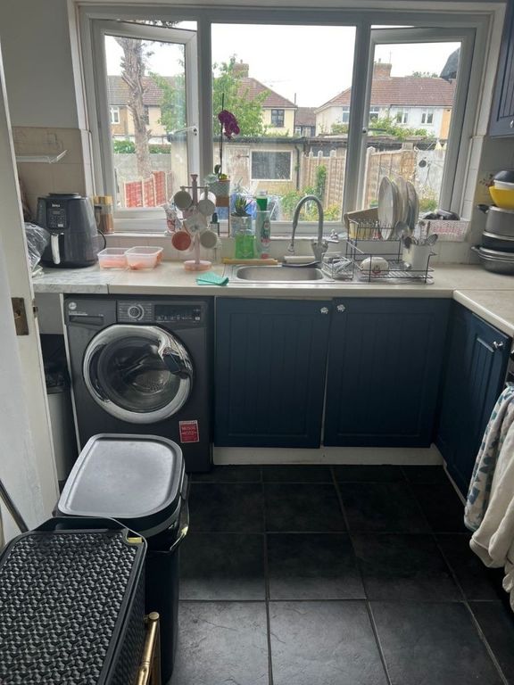 Property photo 2 of 4