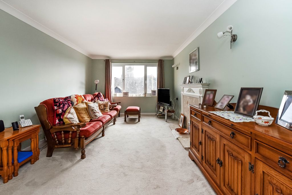 Property photo 1 of 20