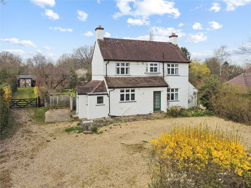 Property photo 1 of 19 Front