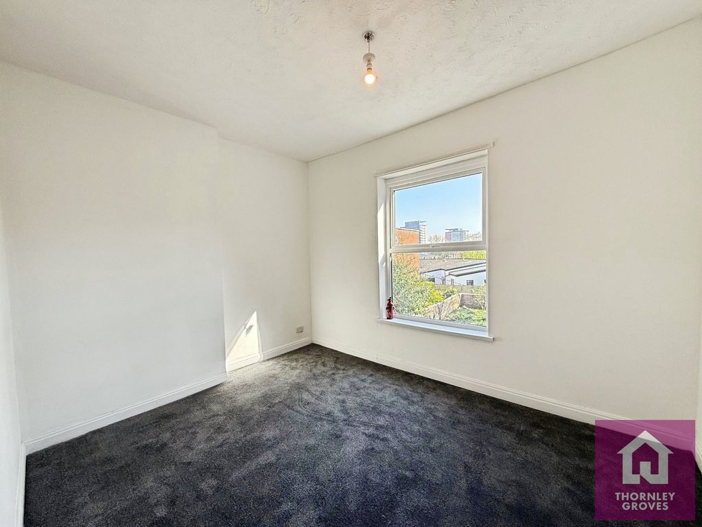 Property photo 2 of 7 Picture No. 04