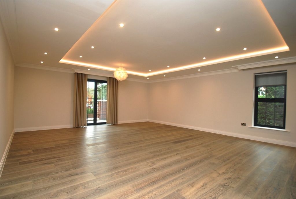 Property photo 3 of 19 Picture No. 39