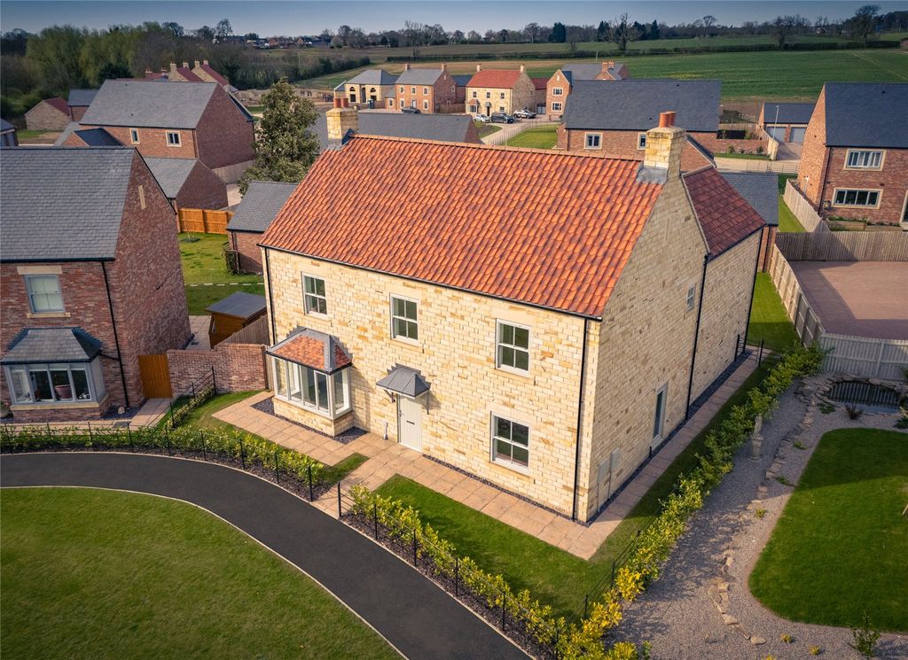 Property photo 1 of 21 9 The Helmsley