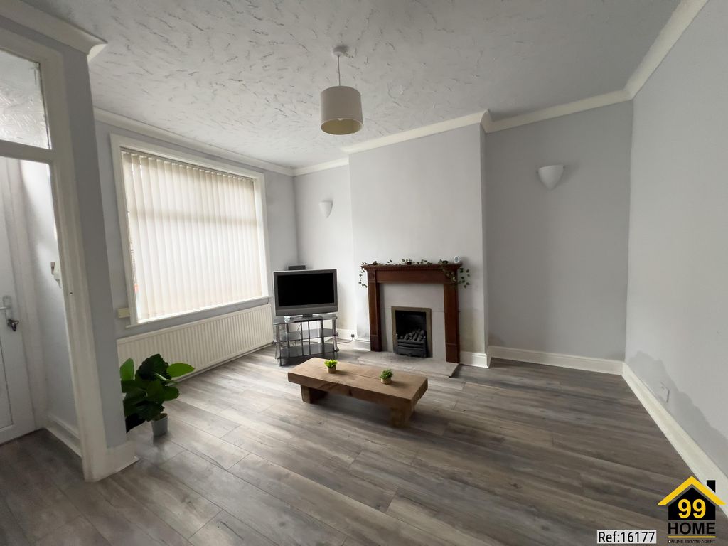 Property photo 2 of 13 Photo 1