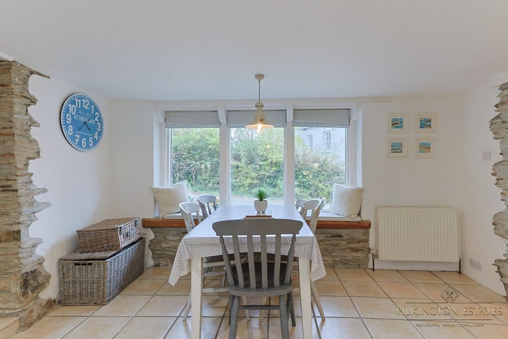 Property photo 3 of 16 4591024