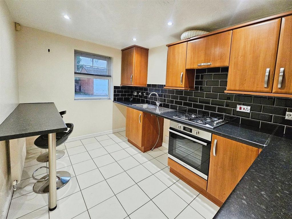 Property photo 2 of 20 6211cc18-20251215_103425.Jpg