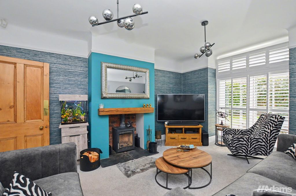 Property photo 2 of 66