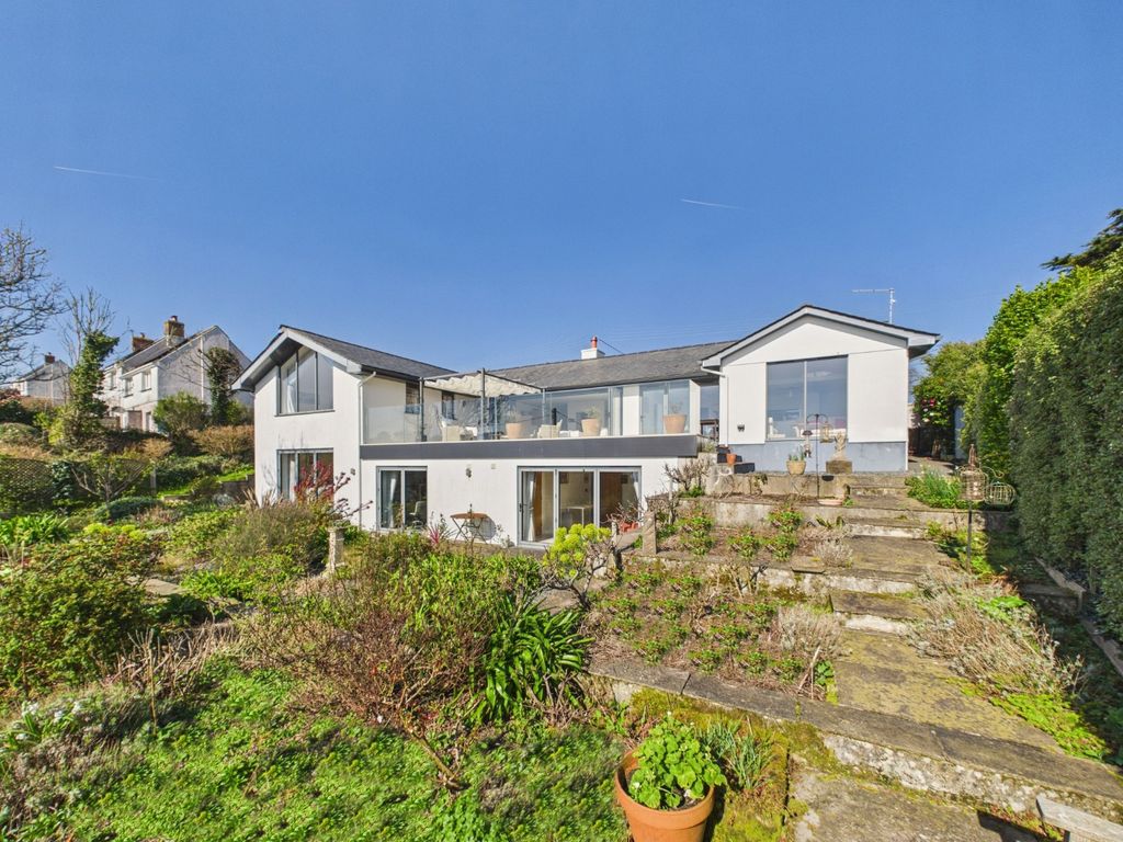 Property photo 2 of 36 3351228