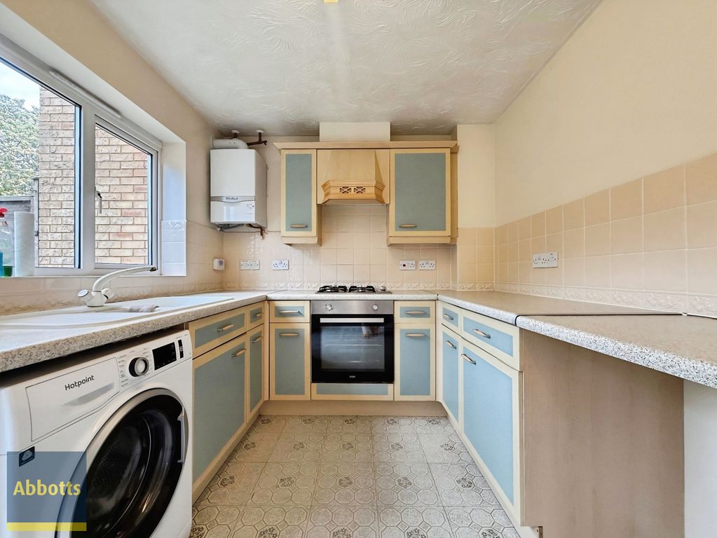 Property photo 2 of 9