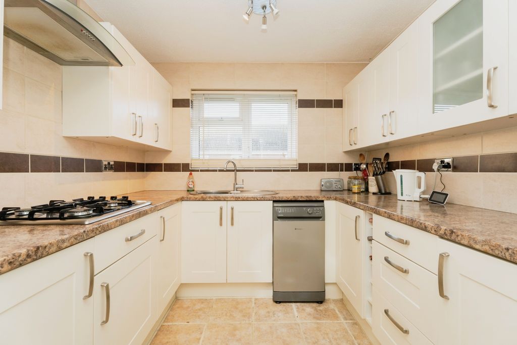Property photo 1 of 18 Photography