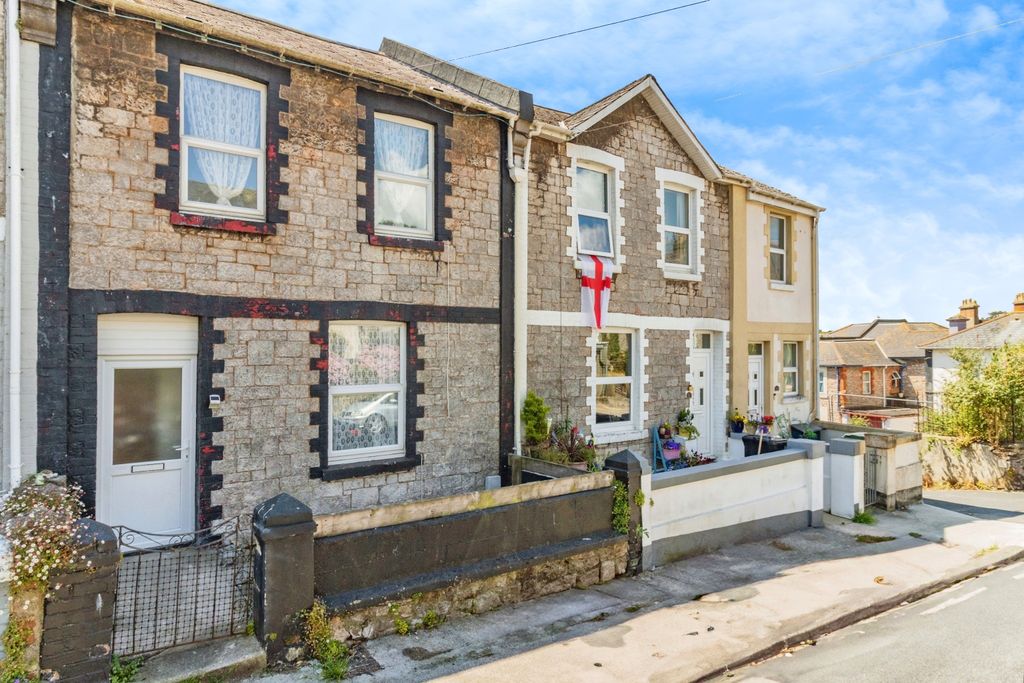 Property photo 1 of 17 Photography