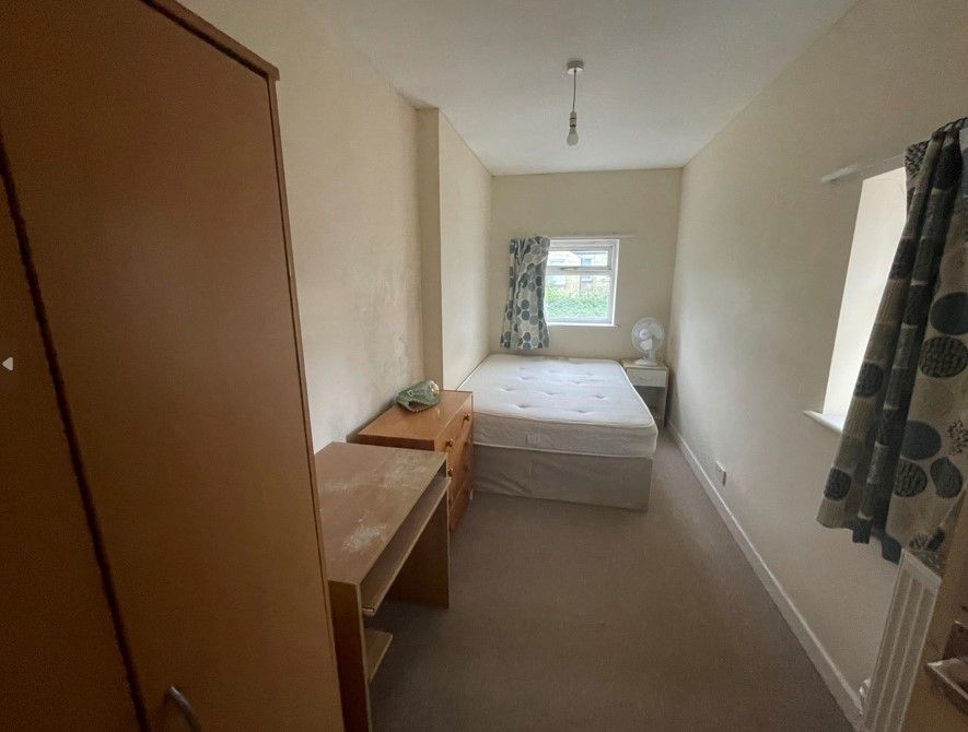 Property photo 3 of 8