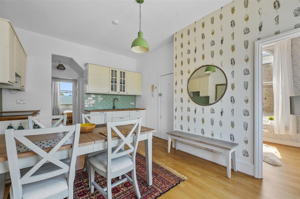 Property photo 2 of 12 Dining Room/Kitchen