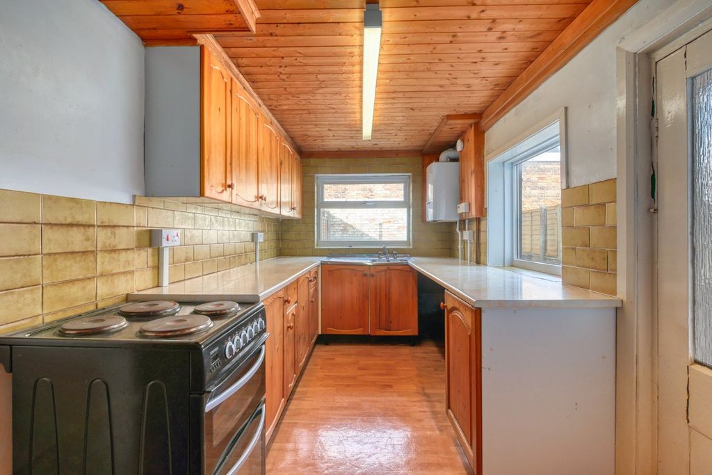 Property photo 3 of 15