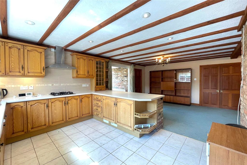 Property photo 2 of 24 Picture No. 09