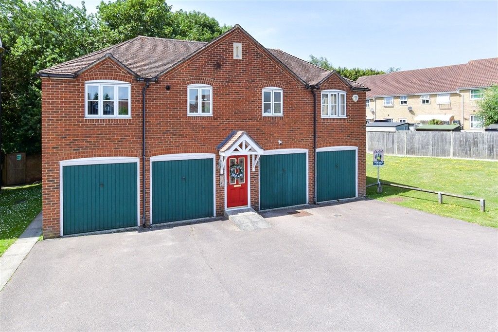 Property photo 1 of 10 External (Web)
