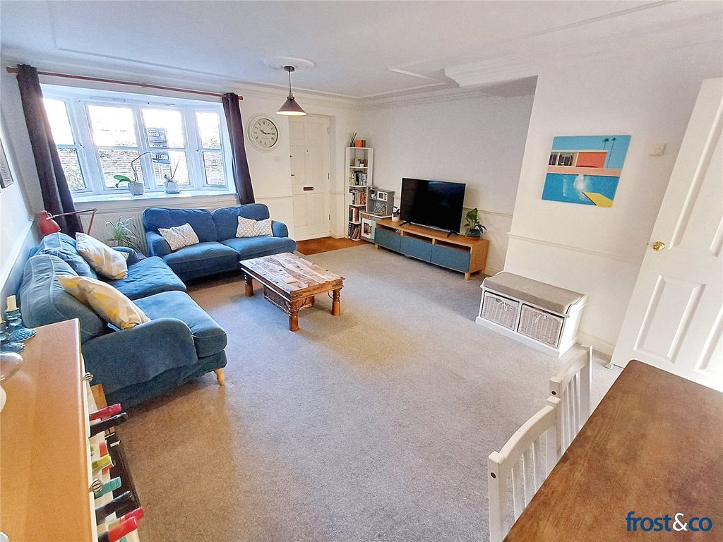 Property photo 2 of 19 Living Room