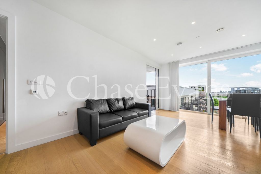 Property photo 2 of 14 Living Area