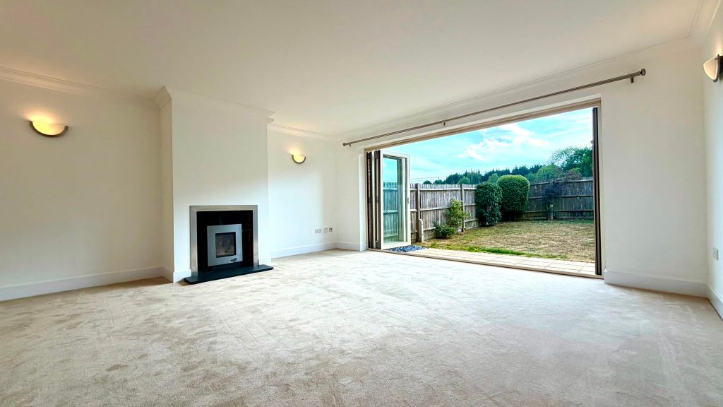 Property photo 3 of 43