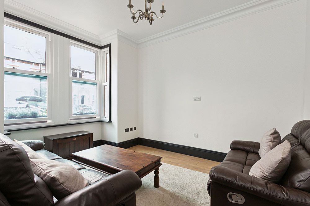 Property photo 3 of 32