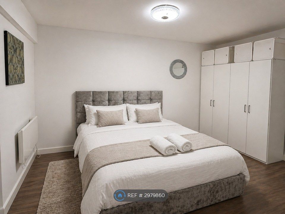 Property photo 1 of 3
