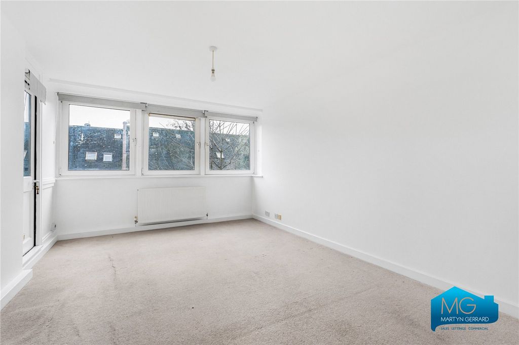 Property photo 2 of 11 Picture No. 21