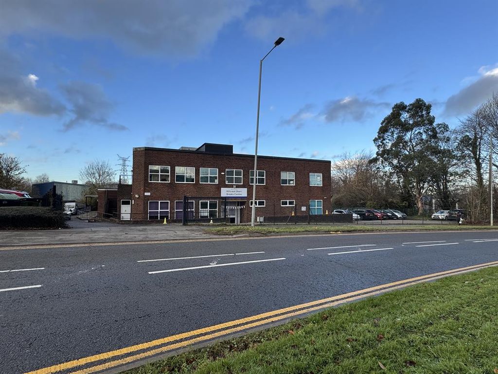 Property photo 2 of 9 Photo