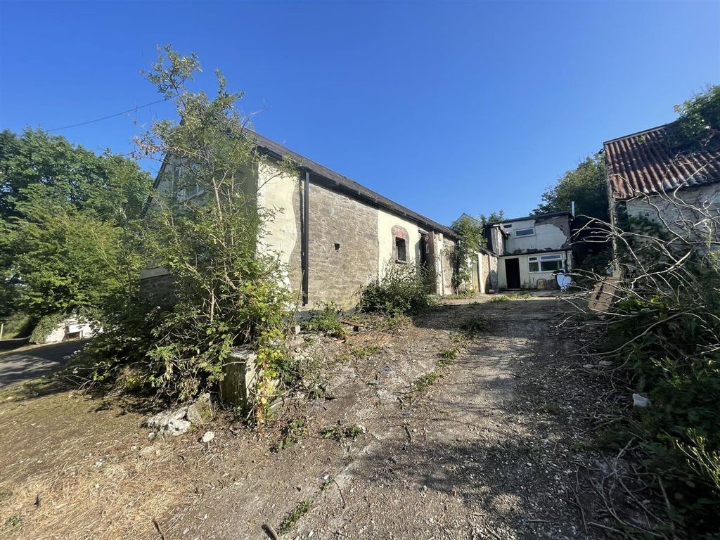 Property photo 3 of 51 7B7271C4-9920-4B3B-84B8-7C9Ea5353B29.Jpeg