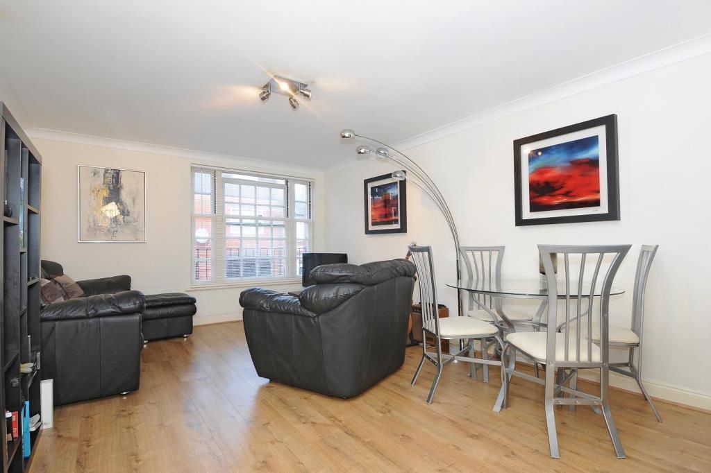 Property photo 2 of 8 Living Room