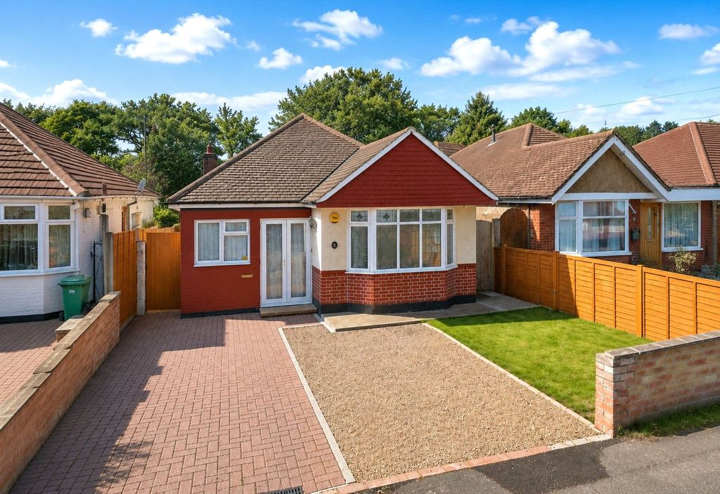 Property photo 1 of 13 Picture No. 24