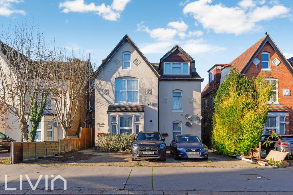 Property photo 1 of 9 Photo 1