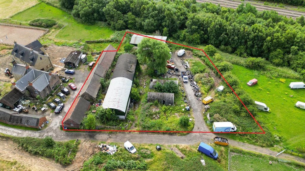 Property photo 1 of 32 Handley1.Jpg