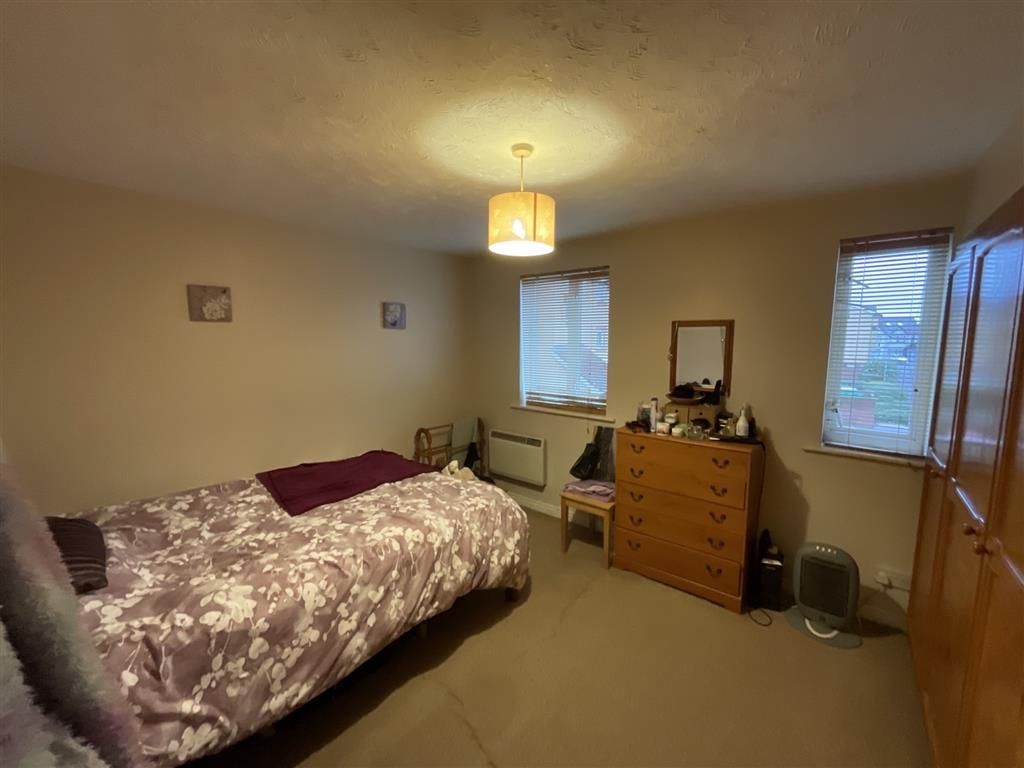 Property photo 3 of 4 Bedroom