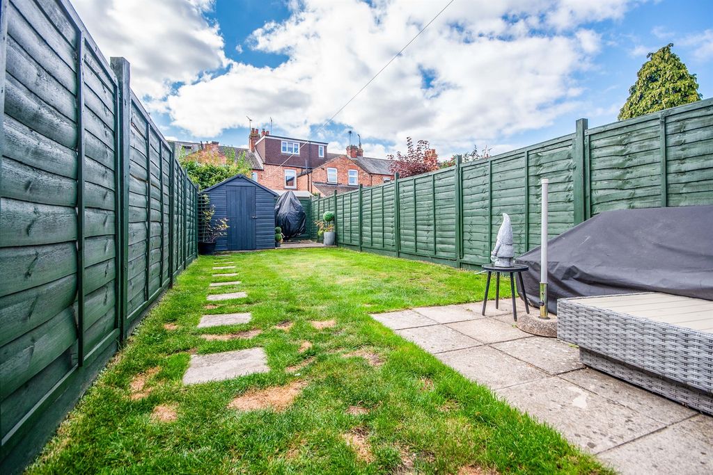 Property photo 2 of 9