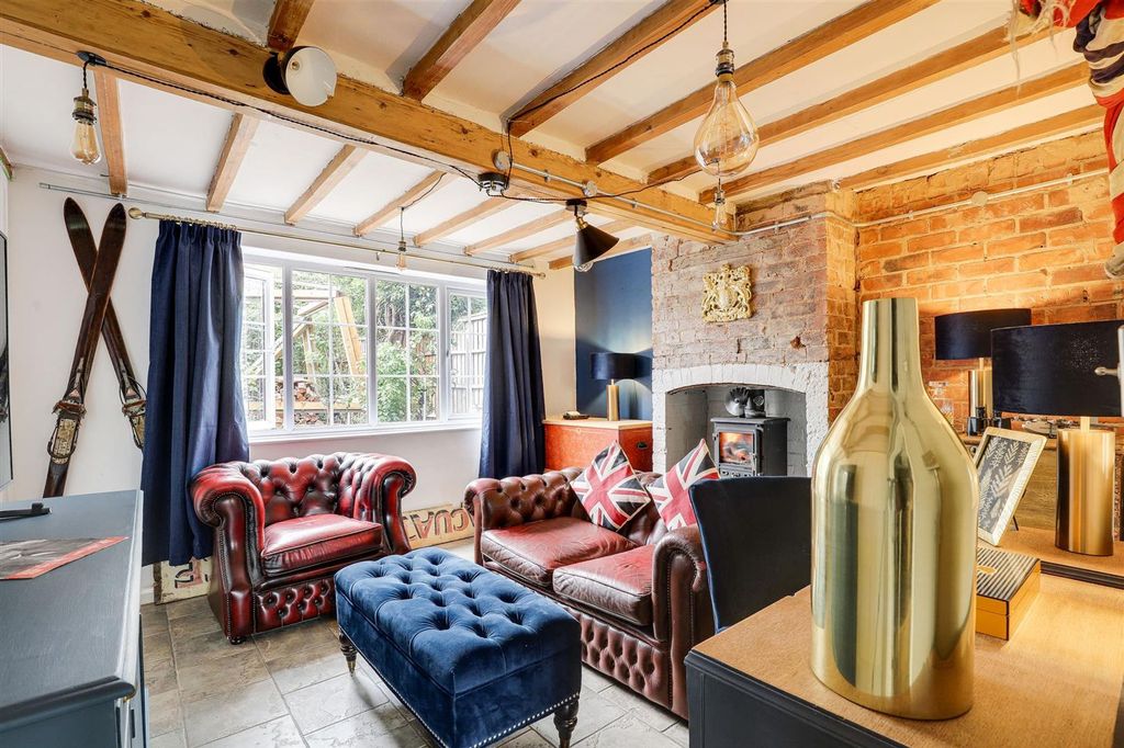 Property photo 3 of 14