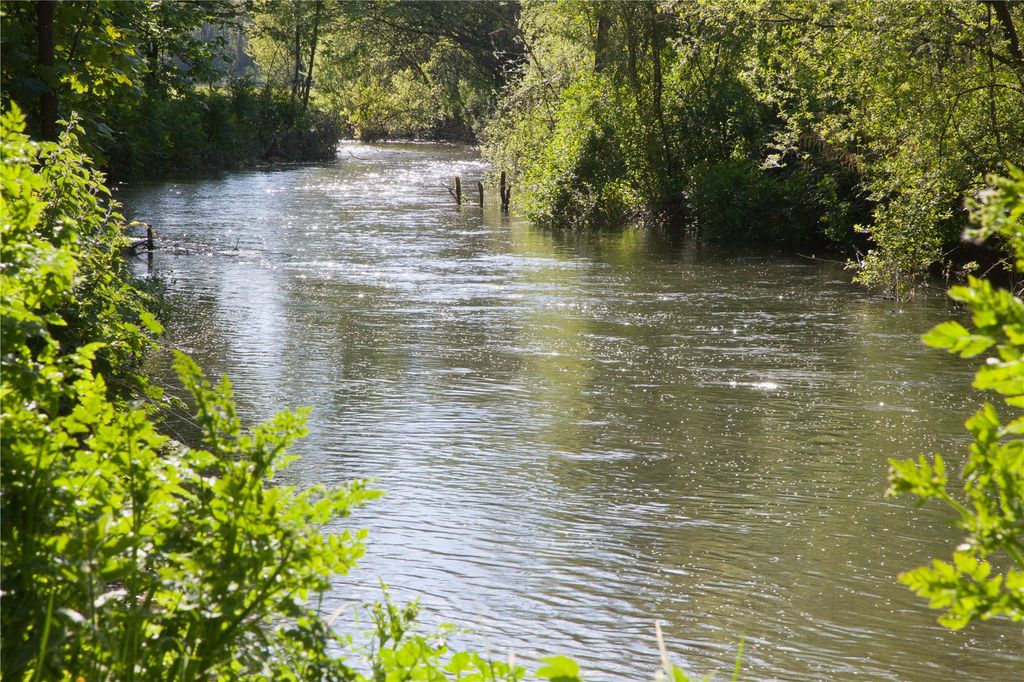 Property photo 2 of 2 River Wylye