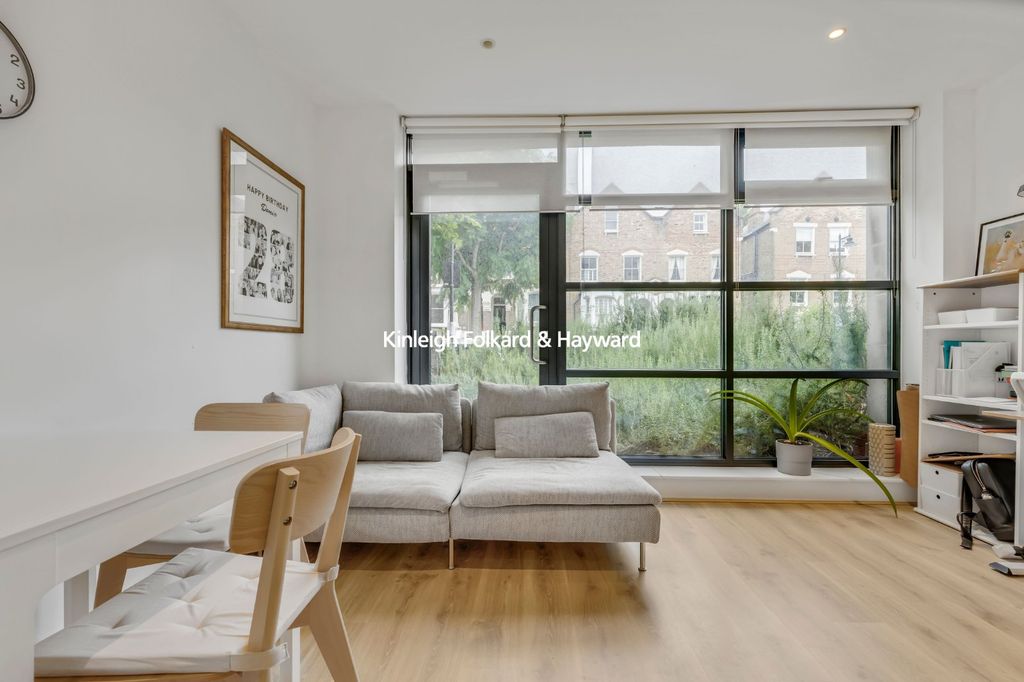 Property photo 1 of 13 Picture No. 05