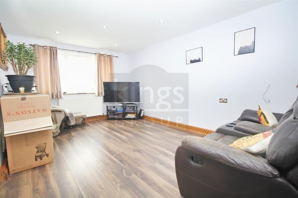 Property photo 2 of 9 Img_1148.Jpg