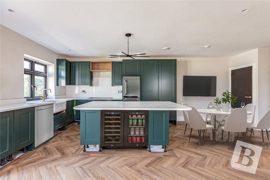 Property photo 2 of 12 Kitchen/Diner
